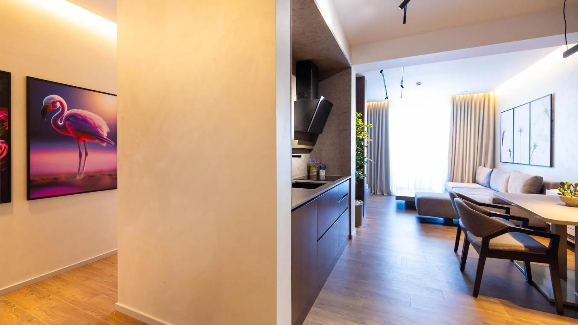 Mc Apartments Vlore 0*,  Albania